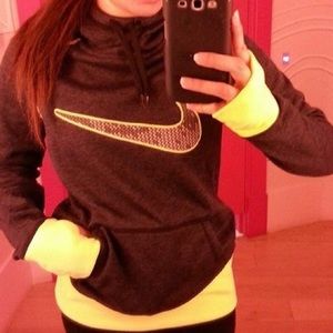 Nike Therma Fit Pullover Hoodie
